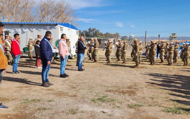Alumnos de la Escuela Primaria Juana Godoy de Brandes juraron lealtad a la bandera