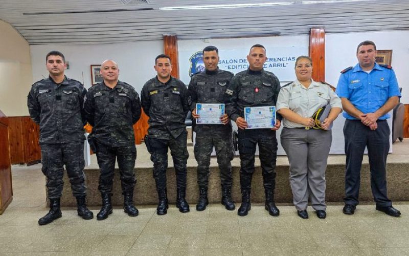 Efectivos penitenciarios de Traslado culminaron capacitación en La Rioja