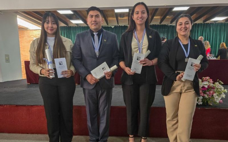 Cuatro efectivos recibieron su título de Licenciados en Seguridad Ciudadana