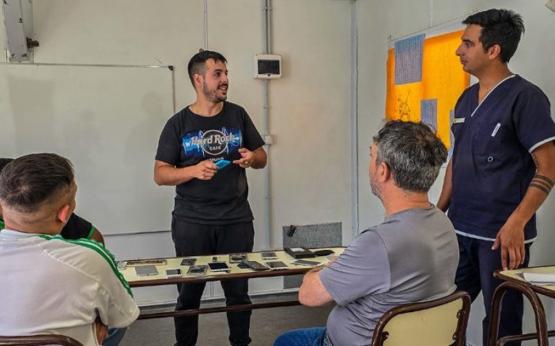 Talleres que abren caminos: formación para la inclusión social en el Servicio Penitenciario Provincial
