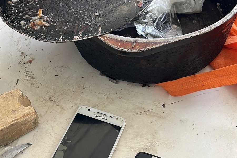 SEGURIDAD EN ACCIÓN: PREVENCIÓN Y CONTROL EFECTIVO FRUSTRAN INGRESO DE ELEMENTOS PROHIBIDOS